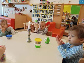 dan med najmlajšimi